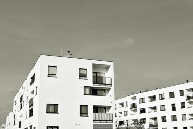 Modern apartman binası. siyah ve beyaz.