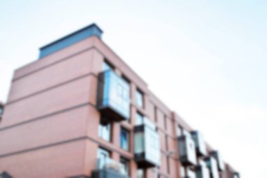 Yeni apartmanlar bulanık arka plan