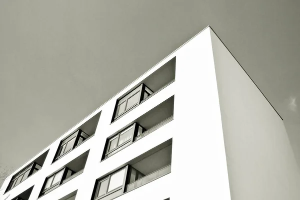 Modern Apartment Buildings Sunny Day Blue Sky Facade Modern Apartment — Stock Photo, Image