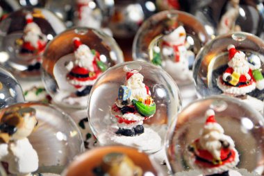 Noel dekorasyonu ve süs eşyaları