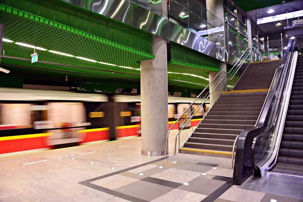 Varšava Polsko Ledna 2018 Second Linie Varšavské Metro Interiér Stanice — Stock fotografie