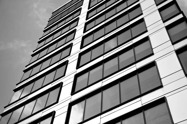 Edifício Escritórios Moderno Detalhes Arquitetônicos Edifício Moderno Preto Branco — Fotografia de Stock