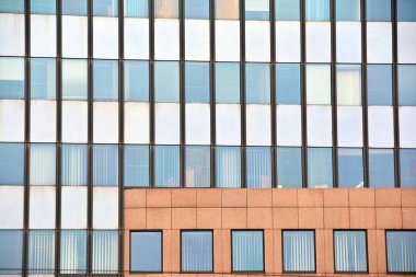 Ofis binası İş binası. Binanın dışı