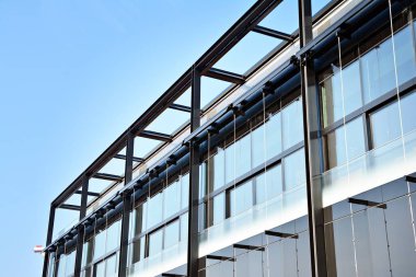 Ofis binası İş binası. Binanın dışı