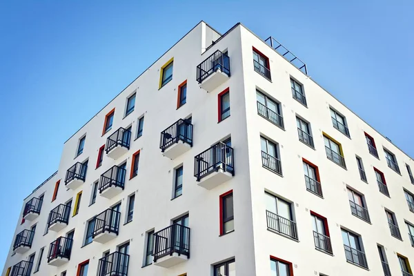 현대식 아파트 건물의 — 스톡 사진