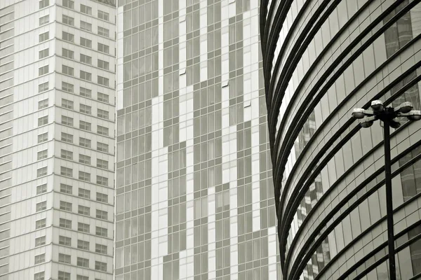 Bürogebäude Geschäftsgebäude Äußere Des Gebäudes Schwarz Weiß — Stockfoto