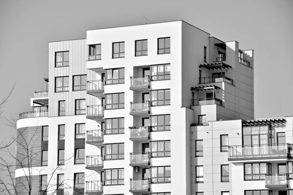Facciata Moderno Condominio Bianco Nero — Foto Stock