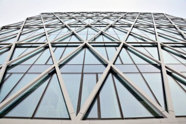 Ofis binası İş binası. Binanın dışı