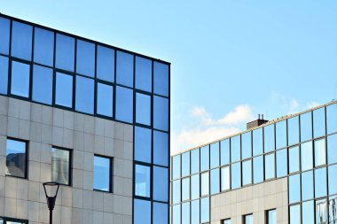 Cam duvarlar bir ofis binası - iş geçmişi