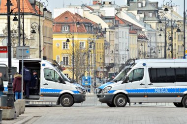Varşova, Polonya. 10 Mart 2018. Smolensk uçak kazasında polis yeni bir anma durumunda.