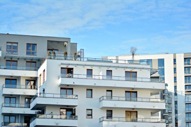 Yeni bir modern apartman detay