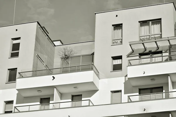Dettaglio Nuovo Condominio Moderno Bianco Nero — Foto Stock