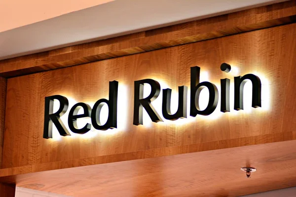 Warschau Polen März 2018 Zeichen Roter Rubin Firmenschild Roter Rubin — Stockfoto