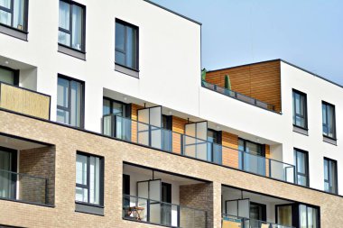 Yeni bir modern apartman detay