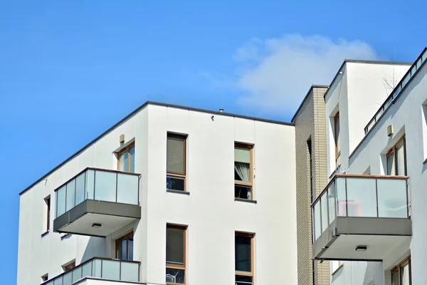 Detalhe Novo Edifício Apartamentos Moderno — Fotografia de Stock