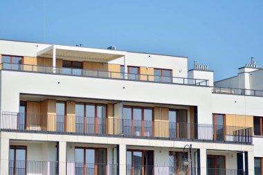 Yeni bir modern apartman detay