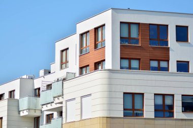 Yeni bir modern apartman detay