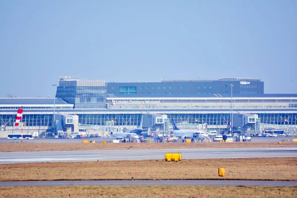 Varşova Poland Mart 2018 Varşova Chopin Havaalanı Havaalanı Binalar — Stok fotoğraf
