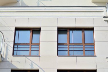 Yeni bir modern apartman detay