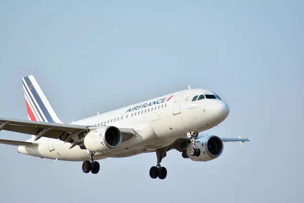 Varsóvia Polónia Março 2018 Avião Passageiros Air France Pouco Antes — Fotografia de Stock