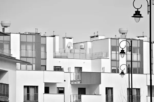 Fachada Moderno Edificio Apartamentos Blanco Negro — Foto de Stock