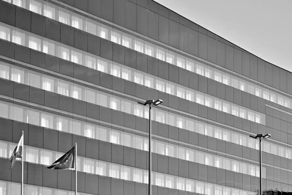 Modern City Office Building Exterior Black White — Stock Photo, Image