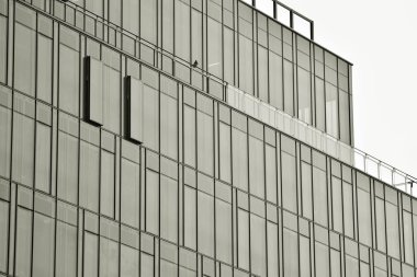 Modern şehir ofis binası dış. Siyah ve beyaz.