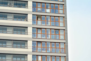 Yeni bir modern apartman detay