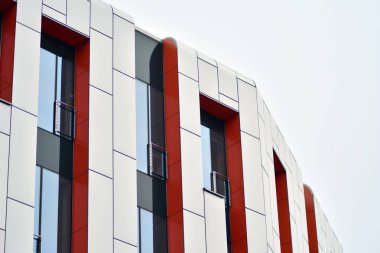 Modern mimarisi, cam ve çelik. Soyut mimari tasarım. 