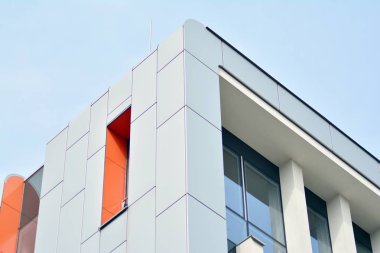 Modern mimarisi, cam ve çelik. Soyut mimari tasarım. 