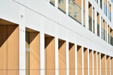 Yeni bir modern apartman detay