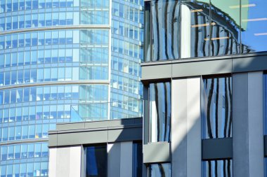 Cam ve çelik. Soyut mimari tasarım. 