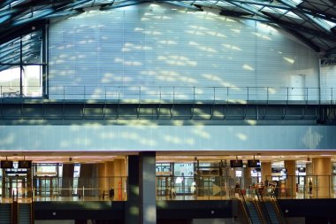 Lodz, Polonya. 7 Nisan 2018. Tren istasyonu iç. Lodz Fabryczna tren istasyonu,