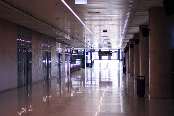 Lodz Polonia Abril 2018 Estación Tren Interior Lodz Fabryczna Estación — Foto de Stock