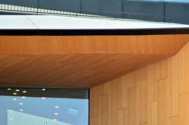 modern Cam yapı parçası