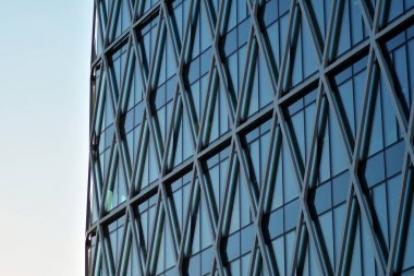 Yapısal cam cephe modern ofis binası