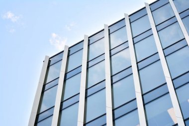 Ofis Binası yakın çekim. Modern bina.