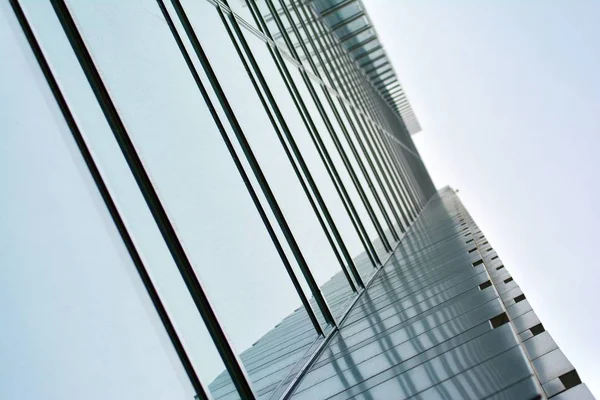 Edificio Oficinas Cerca Edificio Moderno — Foto de Stock