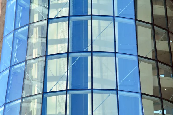 Városi Absztrakt Háttér Modern Üveg Homlokzat Részletes Üzleti Irodaház — Stock Fotó