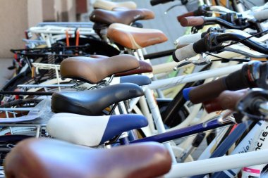 Bir bisiklet parçası 