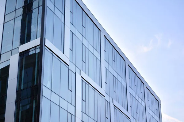 Moderna Pared Del Edificio Oficinas Acero Vidrio Con Cielo Azul — Foto de Stock