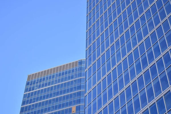 Absztrakt Textúra Kék Üveg Modern Épület Felhőkarcolók Üzleti Háttér — Stock Fotó
