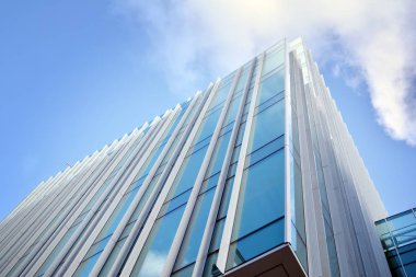 Mavi camlı modern gökdelenlerin soyut dokusu. İş geçmişi.