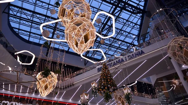 波兰华沙 2019年12月7日 Galeria Mlociny 商场圣诞装饰 — 图库照片