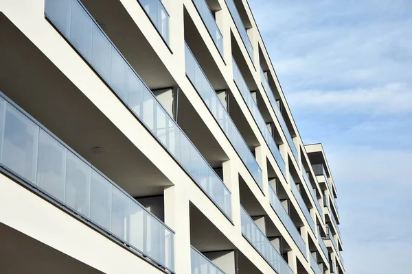 Edifício Apartamentos Moderno Novo Multistoried Moderno Novo Elegante Bloco Vida — Fotografia de Stock