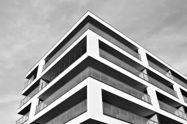 Zonnestralen Hebben Een Effect Stedelijke Gebouwen Fragment Van Modern Residentieel — Stockfoto