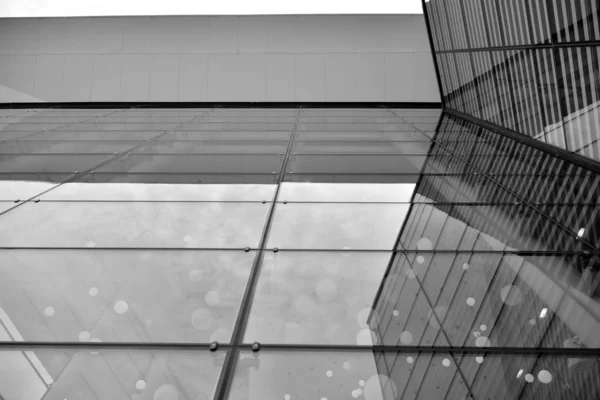 Zonnestralen Licht Effecten Stedelijke Gebouwen Bij Zonsondergang Modern Kantoorgebouw Detail — Stockfoto