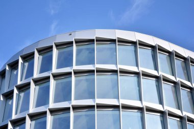  Modern şehir cam cepheler, soyut yansıması
