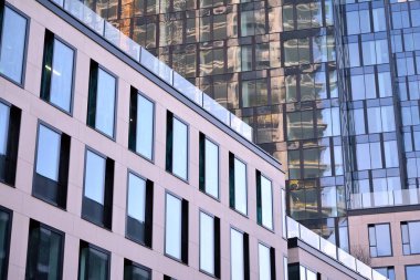 Modern şehir cam cepheler, soyut yansıması