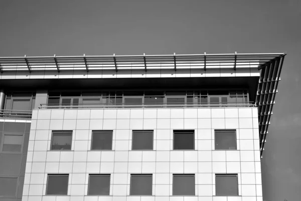 Abstraktní Moderní Architektura Vysokým Kontrastním Černobílým Tónem Architektura Geometrie Skleněném — Stock fotografie